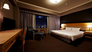 スタンダードダブル（ 31㎡ / 喫煙 ）