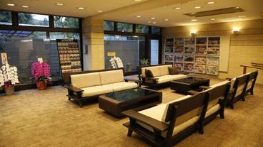 ロビー応接スペース / 4