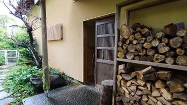 施設の入り口 / 7