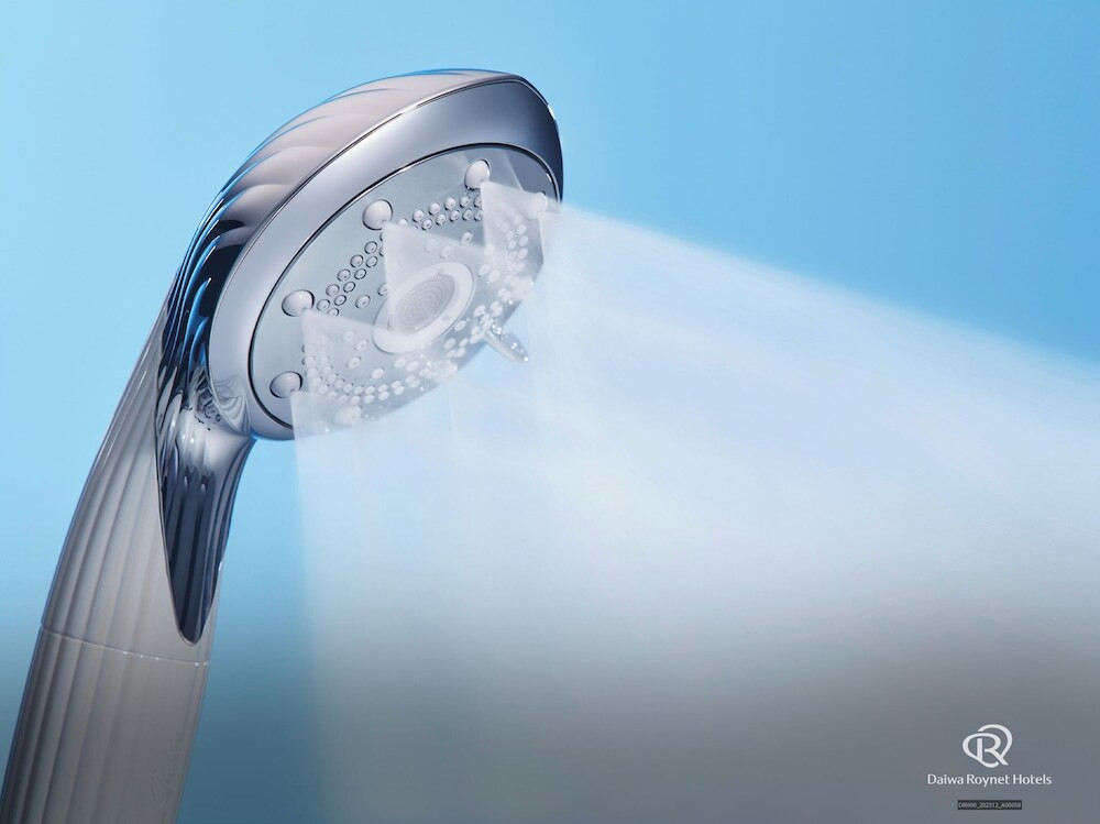 バスルームのシャワー