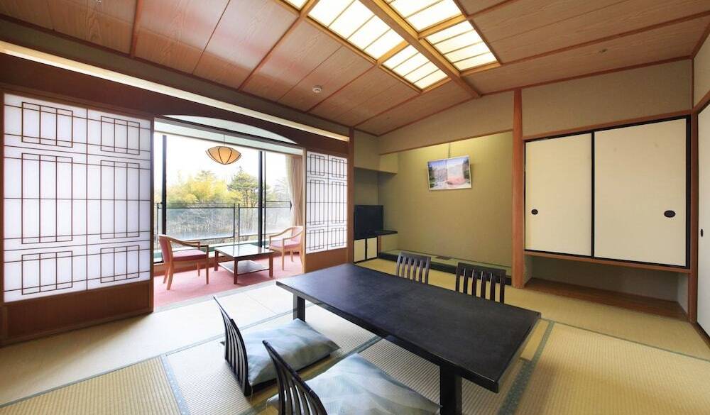 和洋室 10畳和室 / 4