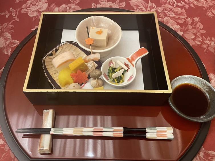 日本料理「花鳥」前菜 / 4