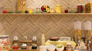 朝食スペース / 7