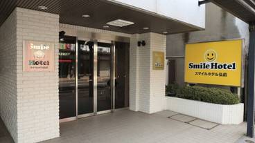 施設の入り口 / 6