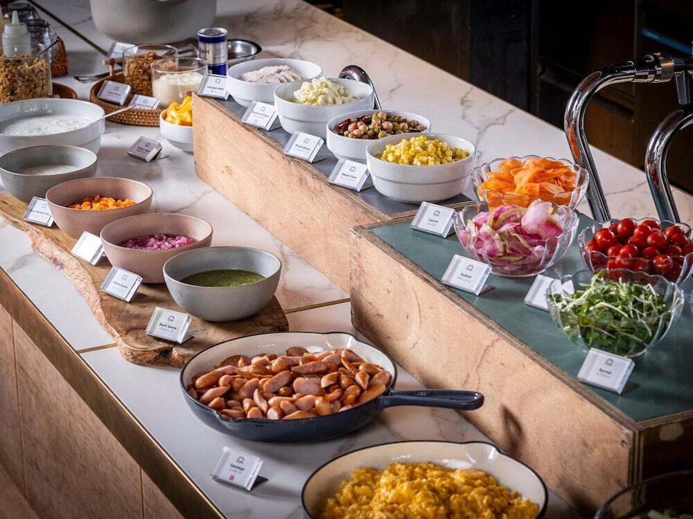 朝食ビュッフェ