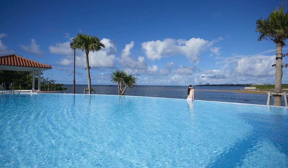 インフィニティプール / 1