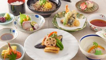 食事・飲み物 / 2