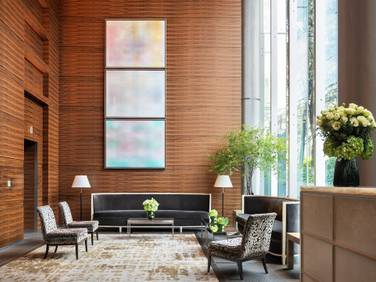 Four Seasons Hotel at Tokyo Marunouchi (Tokyo Hotel) / 1