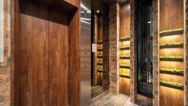 内部エントランス / 3