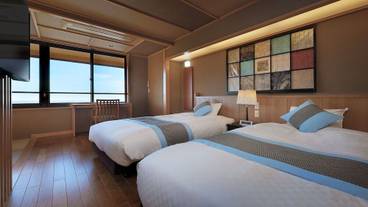 客室 / 19