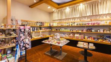 ギフト ショップ / 7