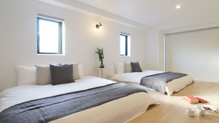 デザイン スタジオ (702)