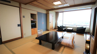 本館・和みの和室