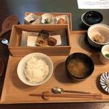 みやじまの宿 岩惣（ミヤジマノヤドイワソウ）