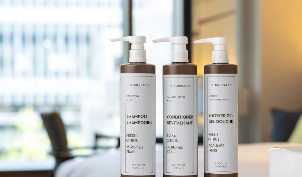 シンプル＆きりっと上質
居心地のいい客室
 / 5