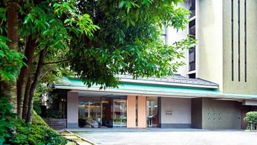 施設の入り口 / 4