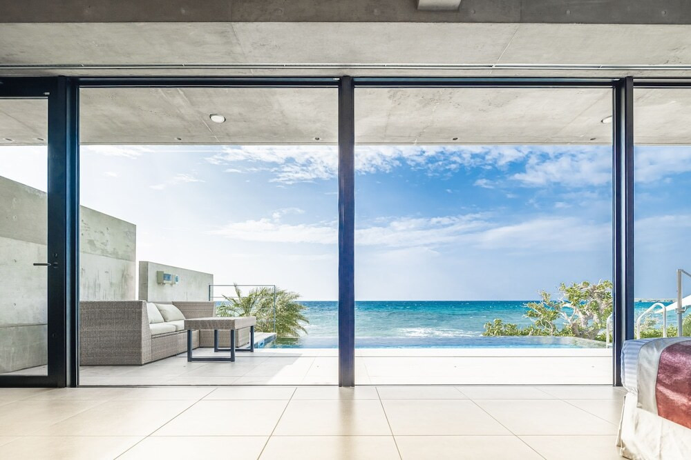 ビーチ / オーシャン ビュー