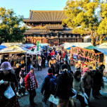 【毎月21日開催】どんな物でも売っている！京都「弘法市」を観光