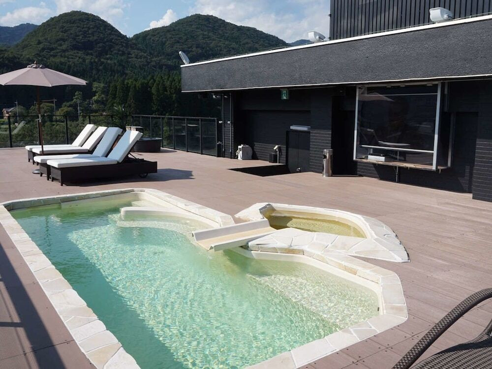 屋外プール