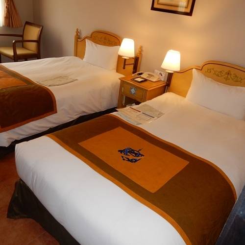 シモンズ製ベッド / 5