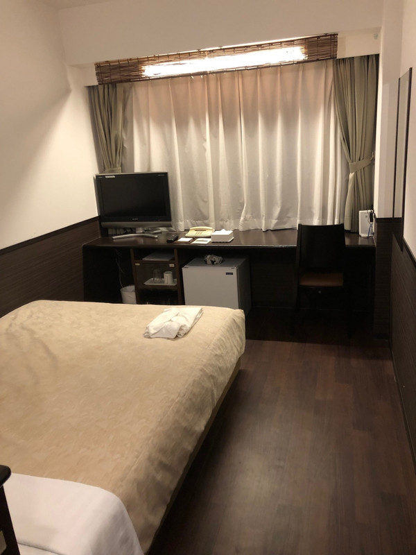 広くはないです