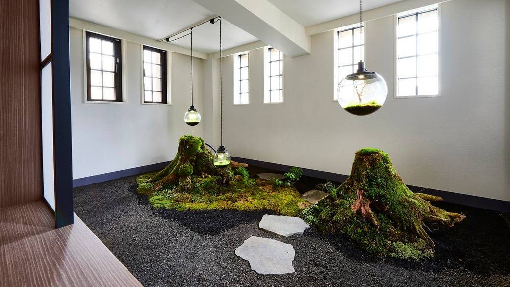 東山の自然や校庭など
色々なビューが楽しめる / 4