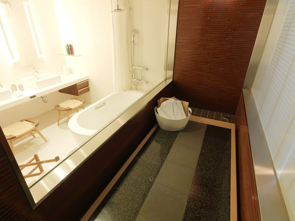 豊かな森林に囲まれたくつろぎのリゾートスパ3521594