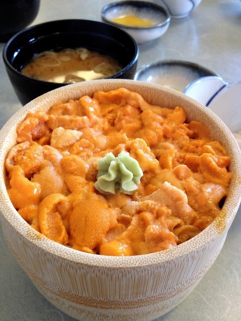 ここでしか食べられないウニ 北海道 積丹の天然うにを食べる Icotto イコット