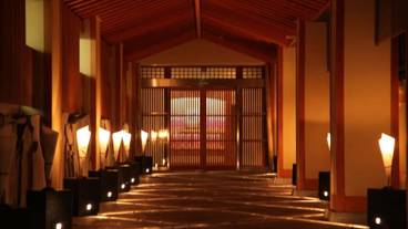 内部エントランス / 2