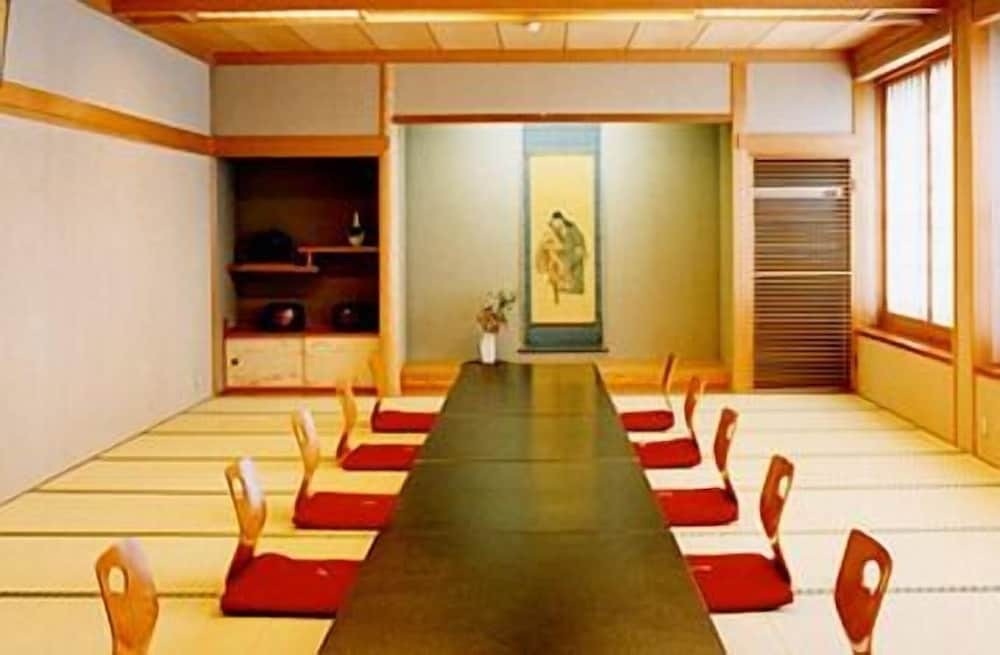 宴会場①