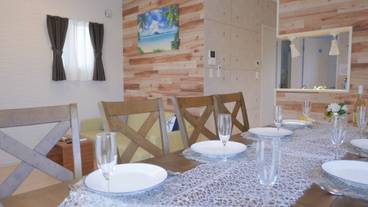 客室内のダイニングエリア / 10