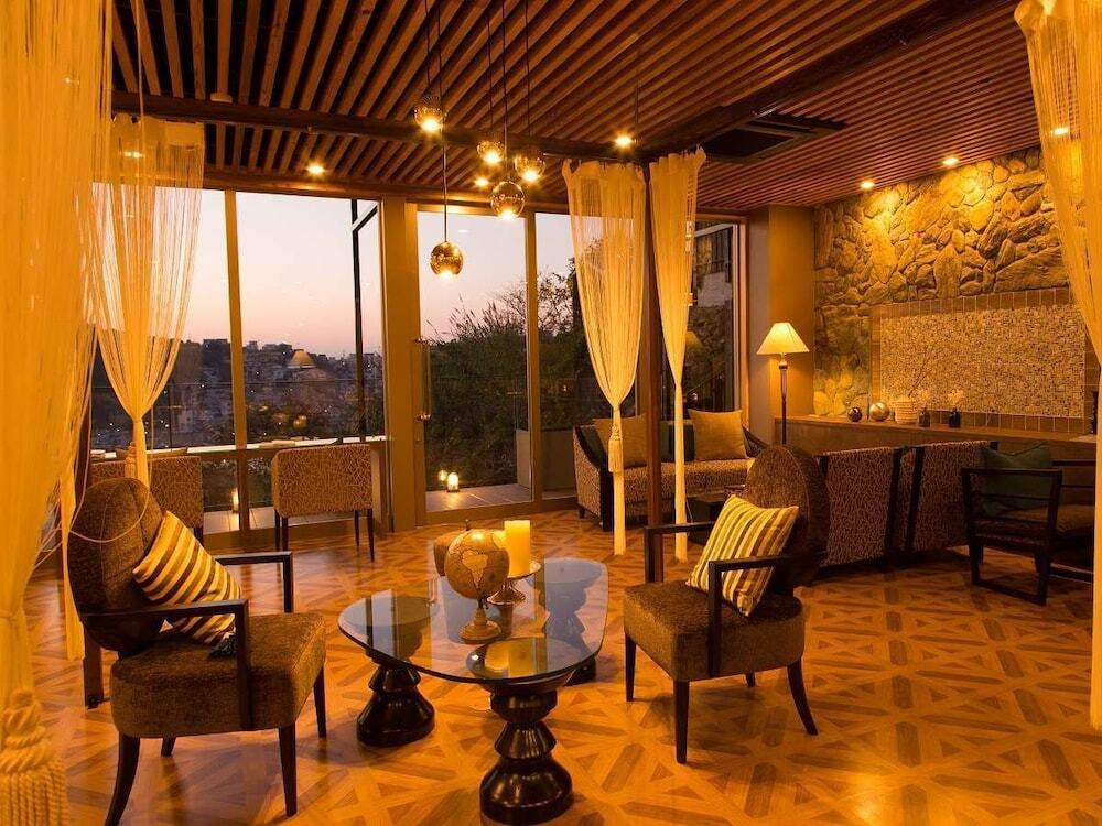 エグゼクティブ ラウンジ