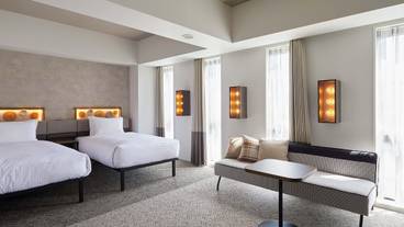 ユニバーサルツイン / 6