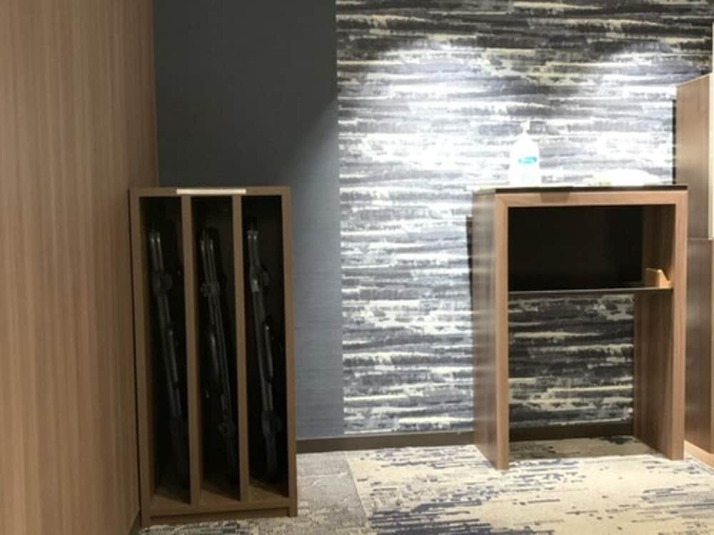 ズボンプレッサー