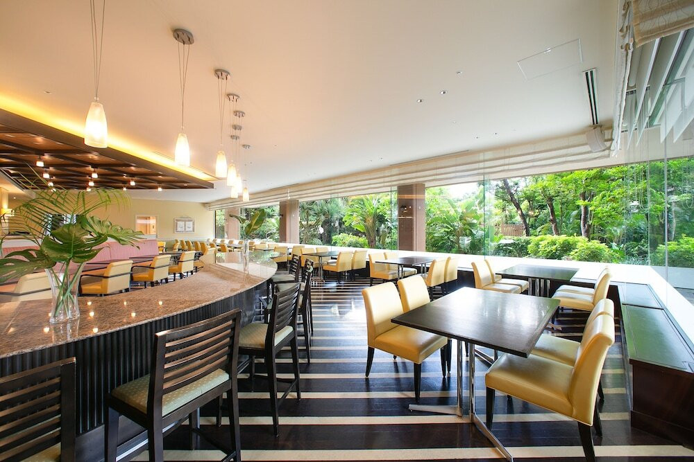 プランタン店内