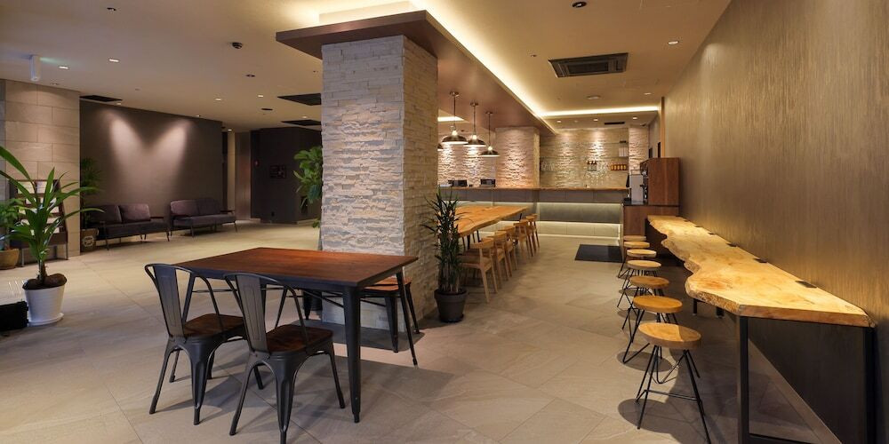 ロビーラウンジ