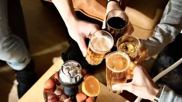 食事・飲み物 / 1