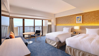 ゴッホのヒマワリルーム タイプA メインタワー 禁煙 37平米 オーシャンビュー