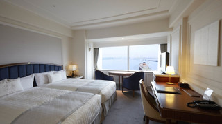 [チェックイン15：00]  ベイフロントハリウッドツイン 禁煙