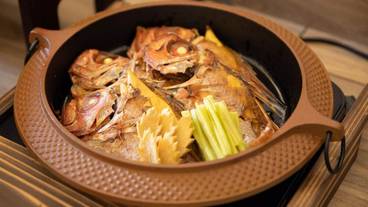 食事・飲み物 / 1