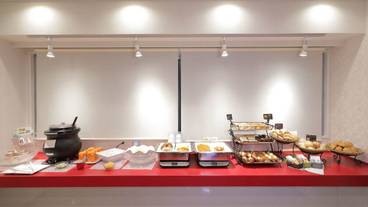 朝食ビュッフェ / 6