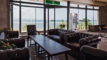 ロビー応接スペース / 12