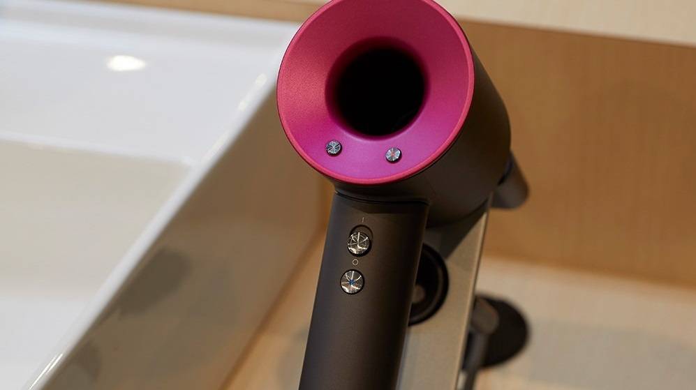 ダイソンのヘアドライヤー / 4