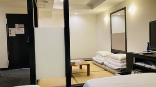 和洋室 セミダブル2台 禁煙