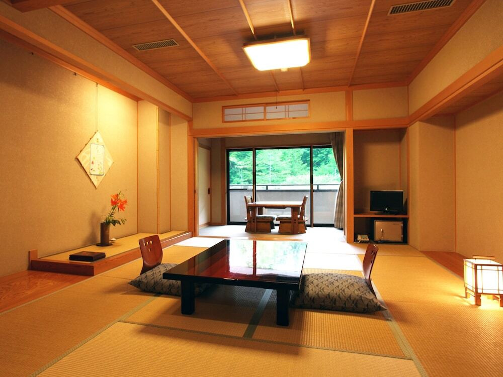 新館3階／翠①