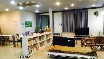 ロビーラウンジ / 3