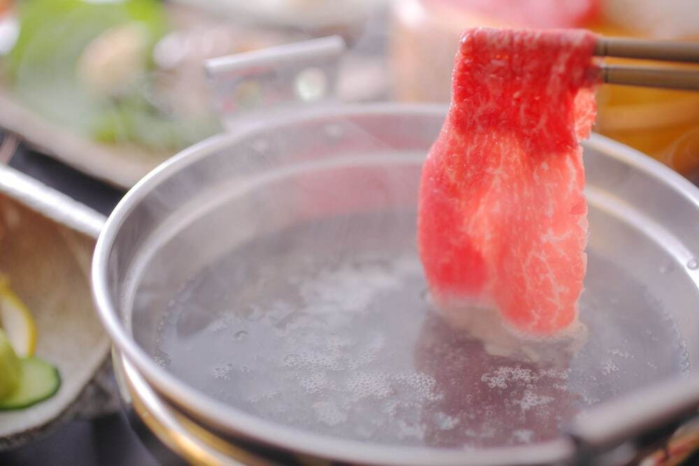 旅館のお食事処