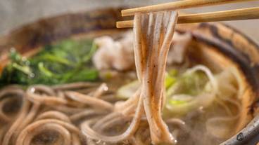 食事・飲み物 / 12