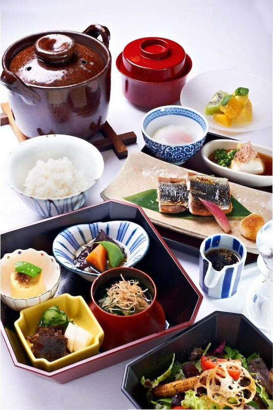レストラン