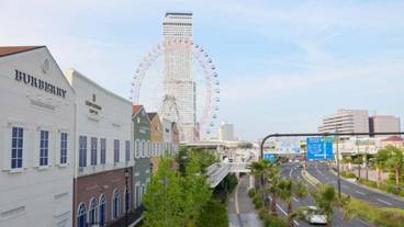 ショッピングモール / 1